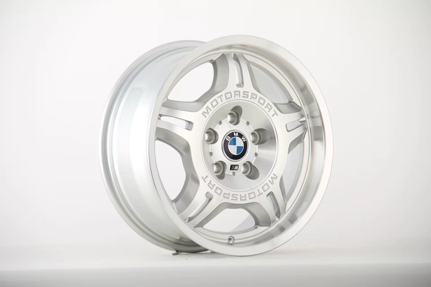 BMW Style 24 LTW Replica Wheel – 17"